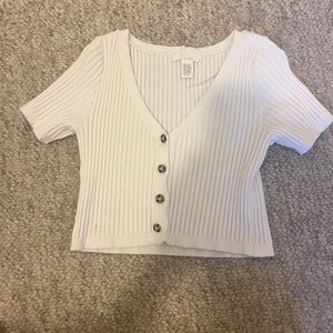 tilly's short sleeve top/ cardigan
